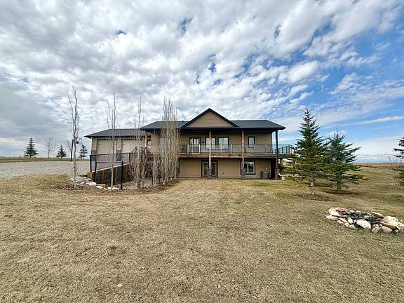 3rd image of 64 Street E #482011