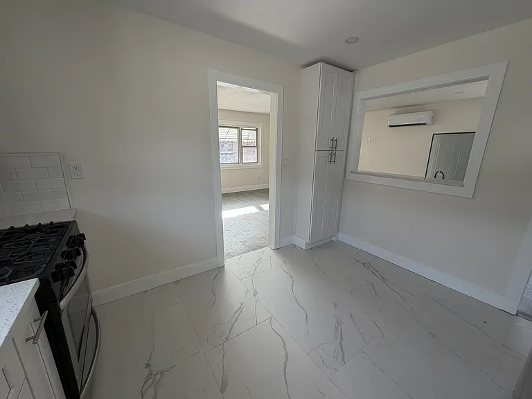1347 Dickens St #2 — Photo 6