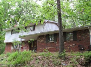 217 Sugarloaf Heights Rd, Drums, PA 18222