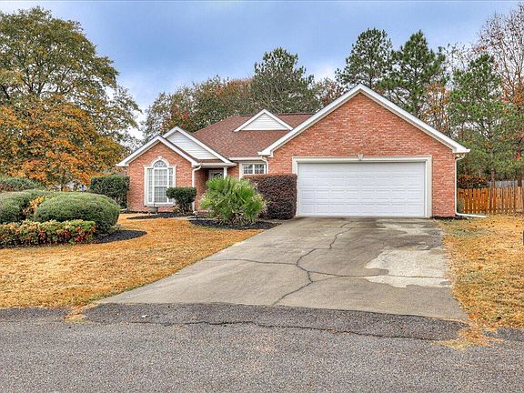 3rd image of 521 Lake Keowee Court