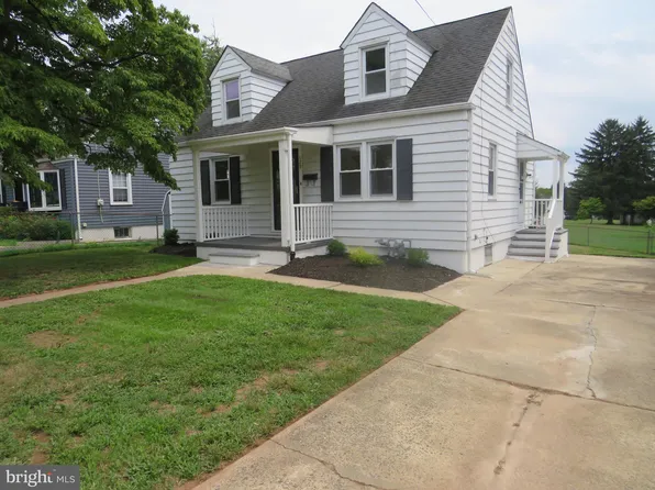 129 Central Ave, Ewing, NJ 08628