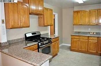 2nd image of 2357 Acacia Dr