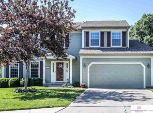 4827 S 161st Cir, Omaha, NE 68135