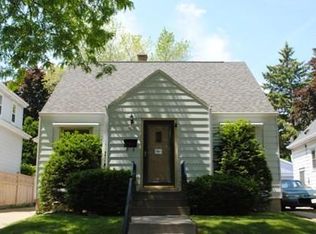 435 S 68th St, Milwaukee, WI 53214