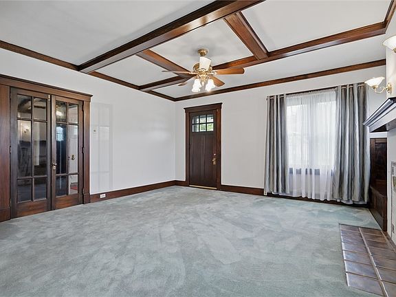 5th image of 301 N Highland Ave