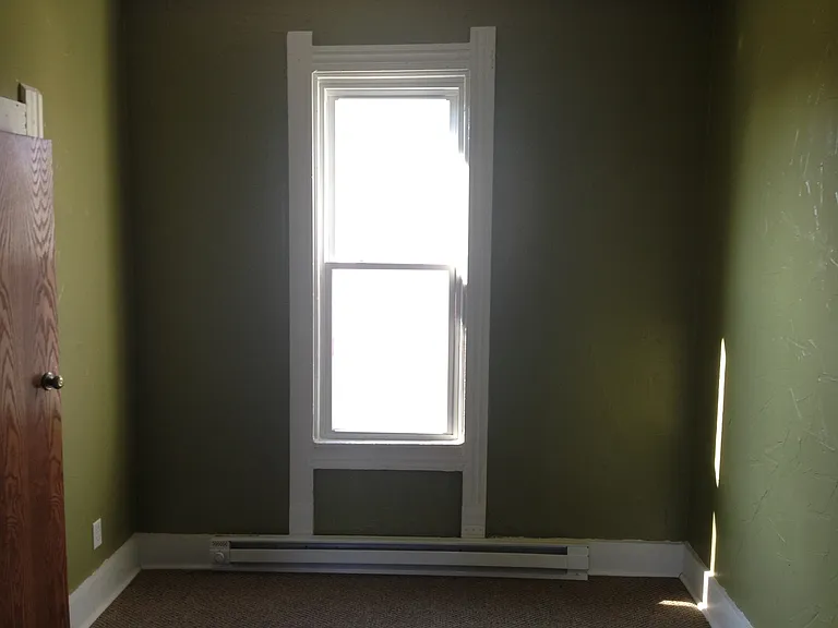 1116 Brown St — Photo 9