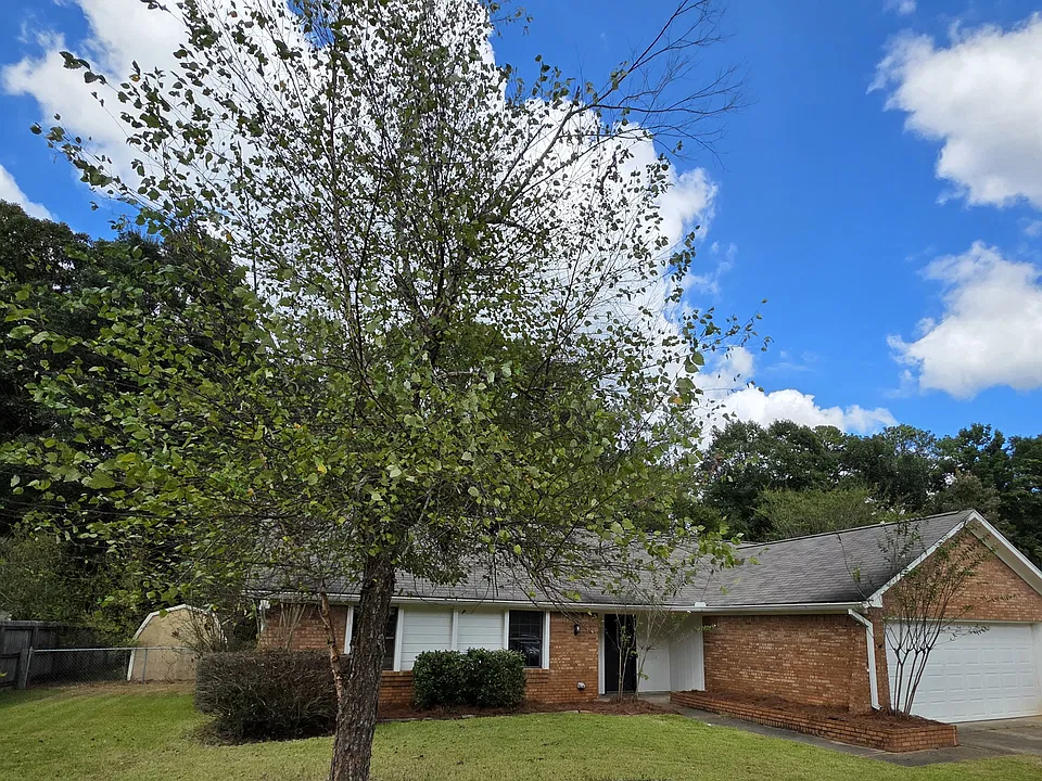 546 Bradford Dr