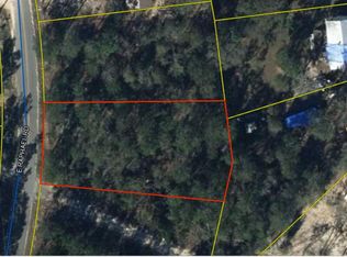 E Raphael Rd, Defuniak Springs, FL 32433