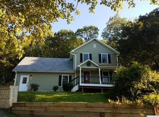 738 Embought Rd, Catskill, NY 12414