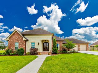 223 Meadow View Ct, Thibodaux, LA 70301