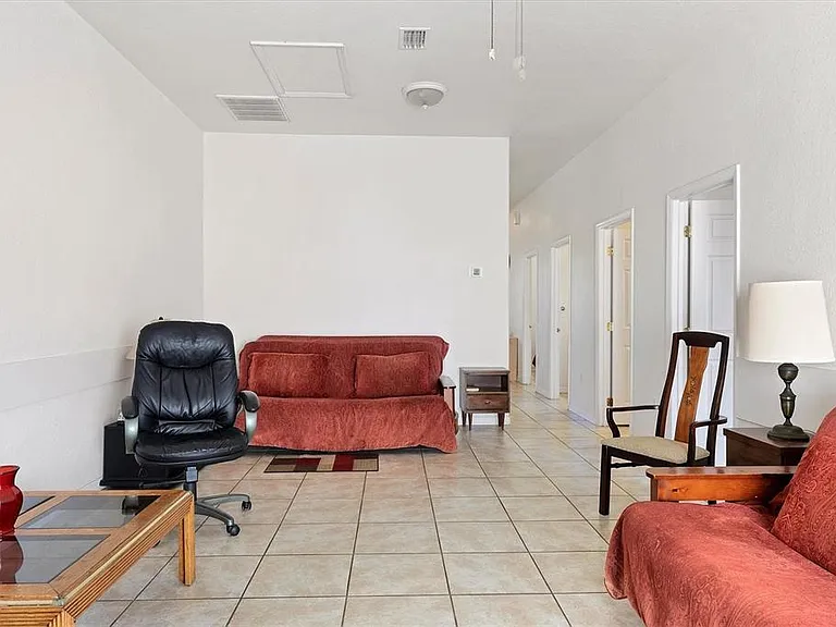 12113 Capilla Ln — Photo 14
