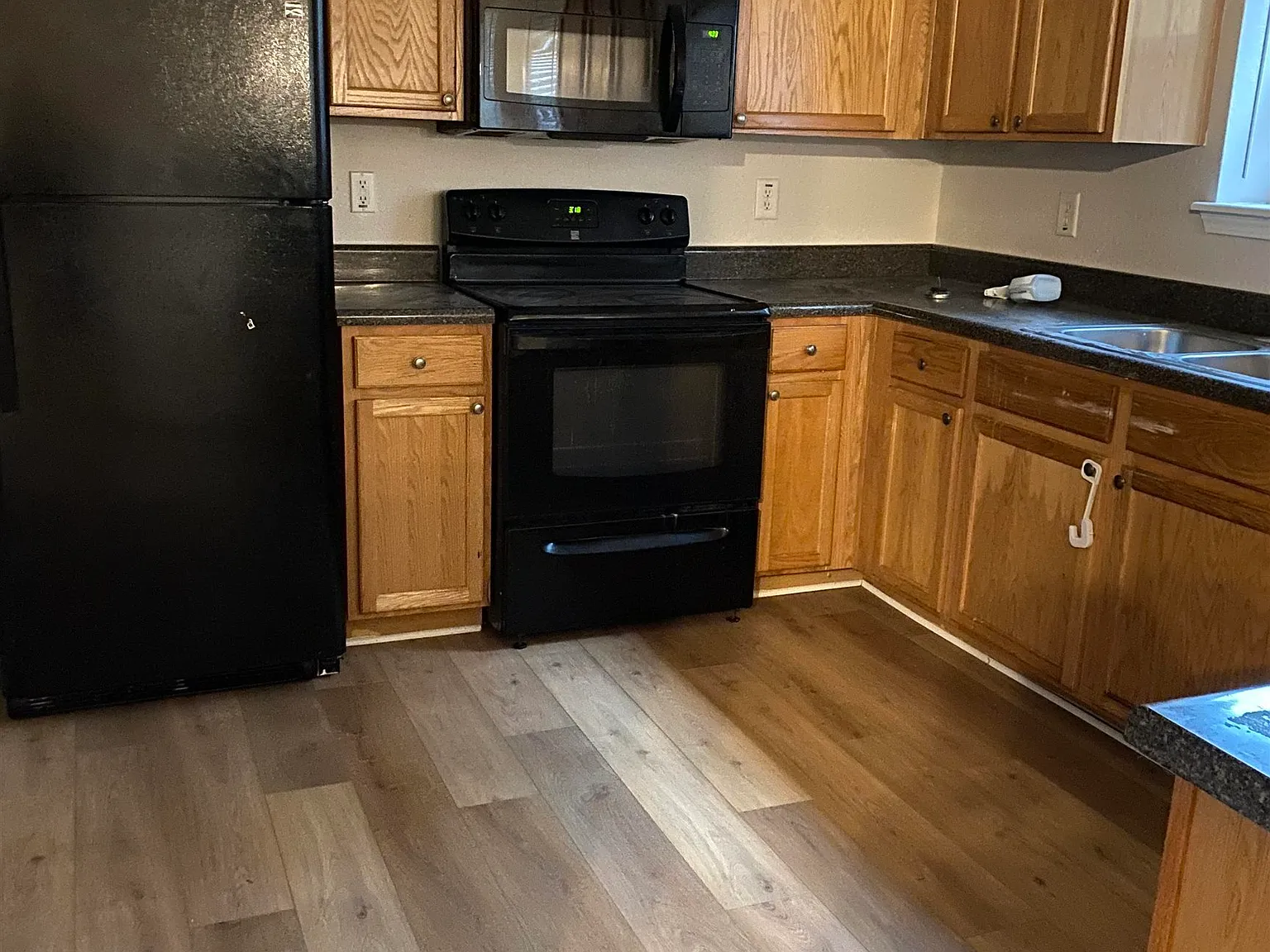 2 bed, 2.0 bath, $1,700 — Photo 4
