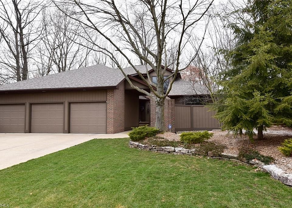 1st image of 130 Chippewa Ct