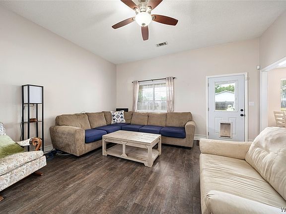 3rd image of 86 Quail Ln