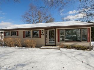 7136 S 37th Pl, Franklin, WI 53132