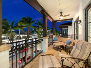 780 5th Ave S APT 302, Naples, FL 34102