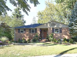 3831 Denfeld Ave, Kensington, MD 20895