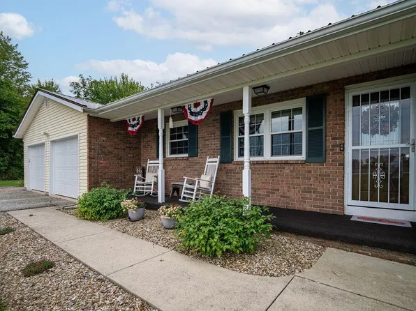 6273 Crestline Rd, Galion, OH 44833