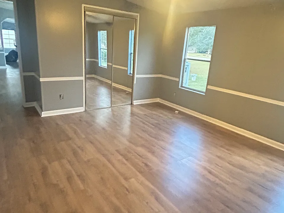 340 Walker Dr