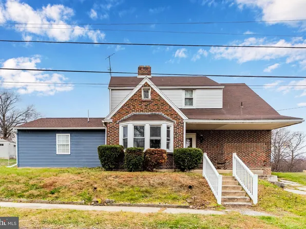 8 Helen St, Enola, PA 17025