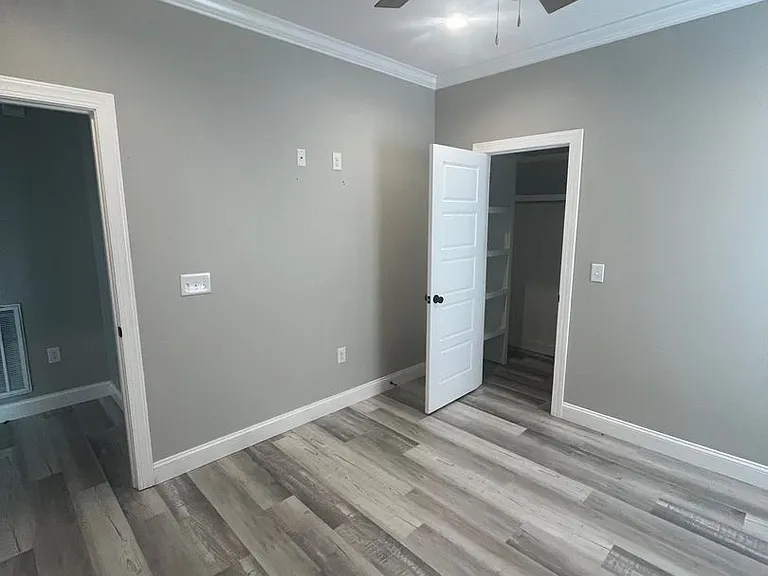 757 Holmesville Ave — Photo 5