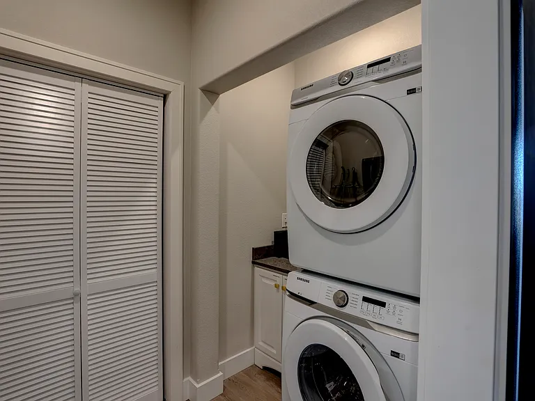 855 Lincoln Dr — Photo 14