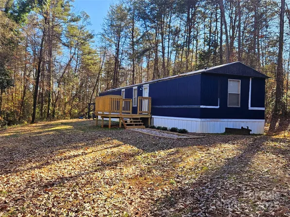 204 Benjamin Dr, Dallas, NC 28034