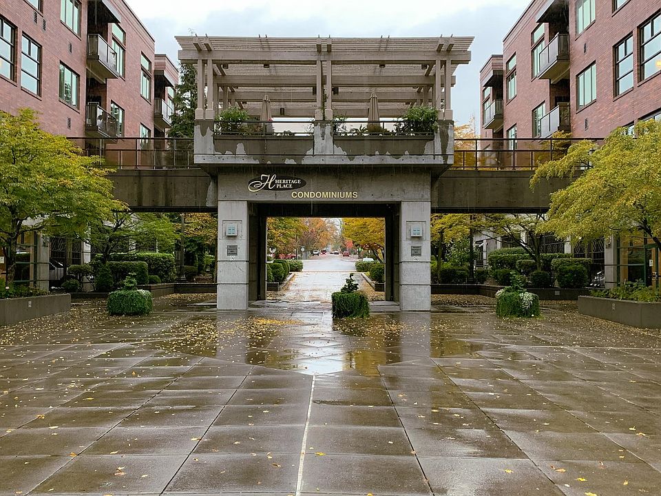 1st image of 400 W 8th St Unit 318