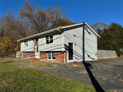 1656 Boston Neck Rd N, Saunderstown, RI, 02874