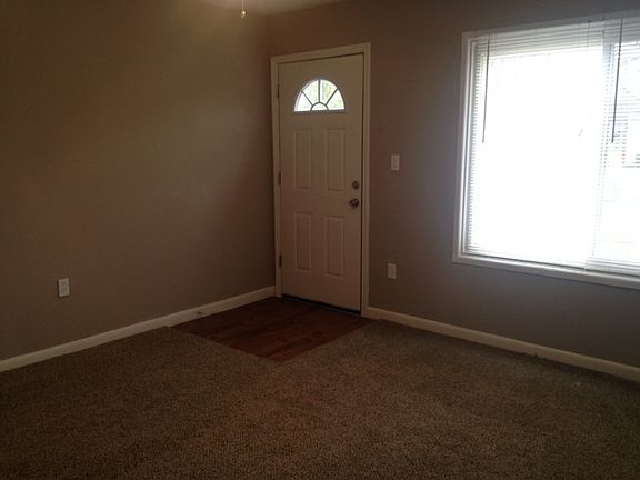 2nd image of 3128 Deshler Dr