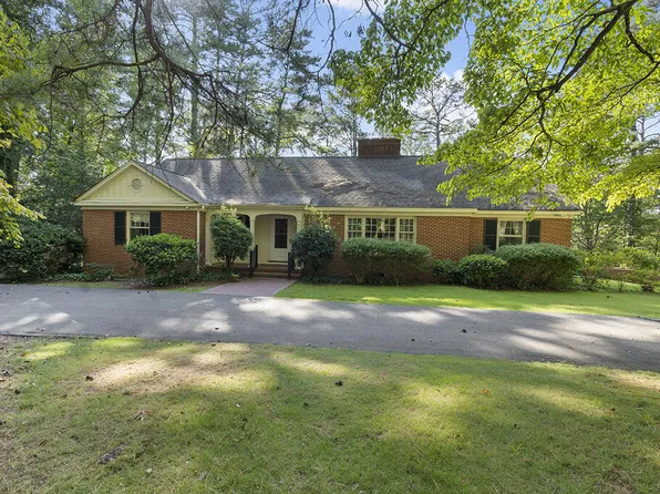 308 Hunting Rd, Greenwood, SC 29646