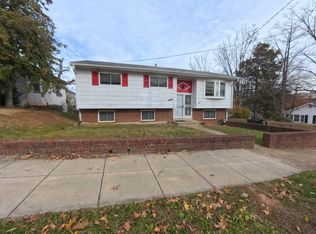 4856 Brooks St NE, Washington, DC 20019