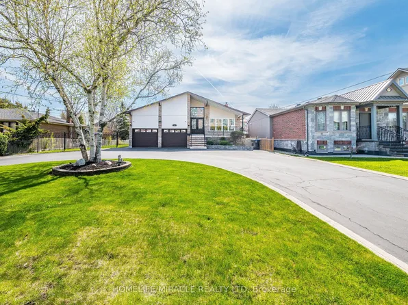 3188 Parkerhill Rd, Mississauga, ON L5B 1V8