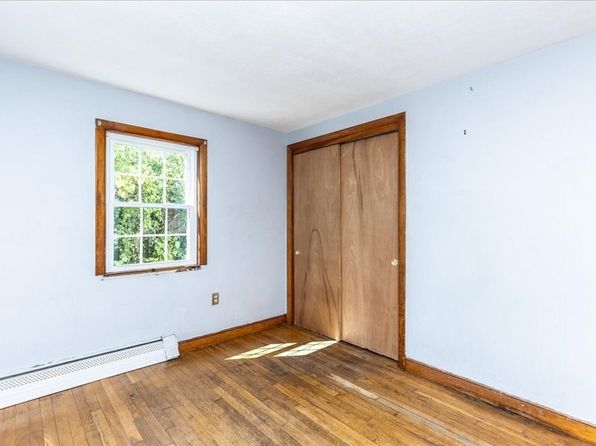 boston-massachusetts-59144183 picture