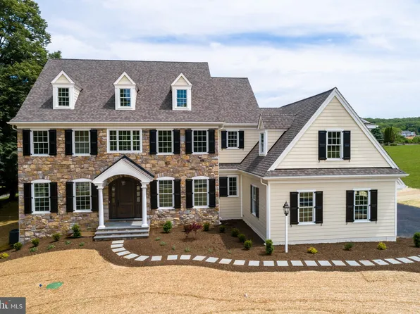 370 Highland Ave #2, Media, PA 19063