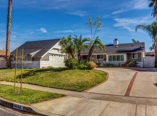 9452 Forbes Ave, North Hills, CA 91343