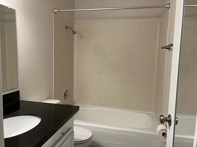 9407 23rd Ave NE #3 — Photo 12