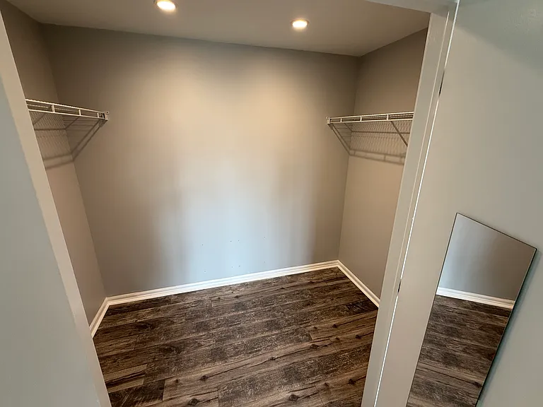 100 N Hermitage Ave #515 — Photo 13