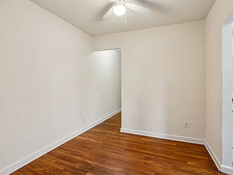 Ridley Station Apartments — Photo 9