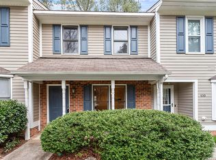 101 Forest Oaks Dr, Durham, NC 27705