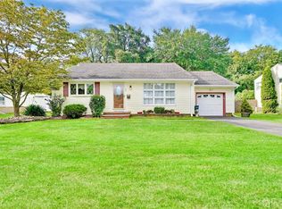 89 Willard Clark Cir, Spotswood, NJ 08884