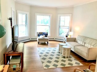 20 Taylor St APT 4, Portland, ME 04102