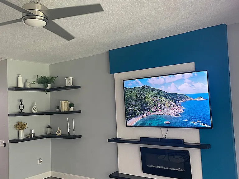 1042 Vista Cay Ct — Photo 8