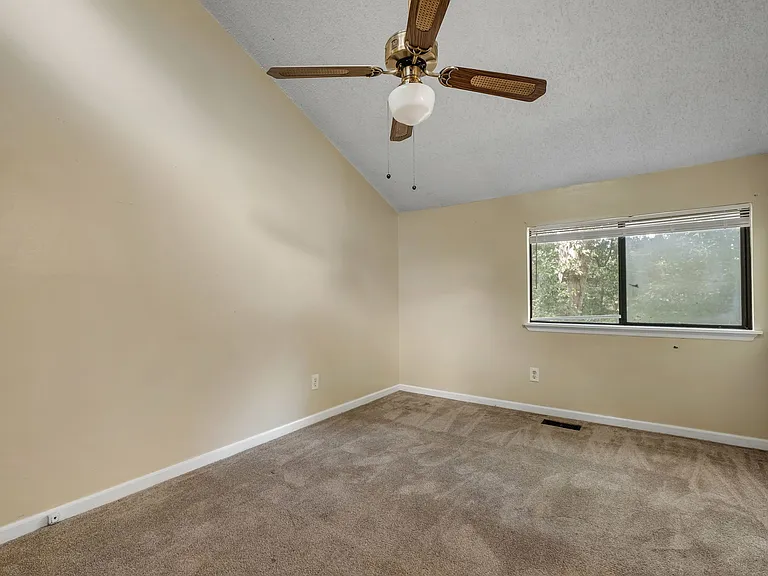 2355 Sandpiper St — Photo 16