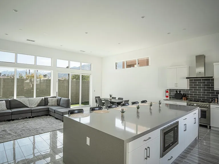 825 Fountain Dr — Photo 7