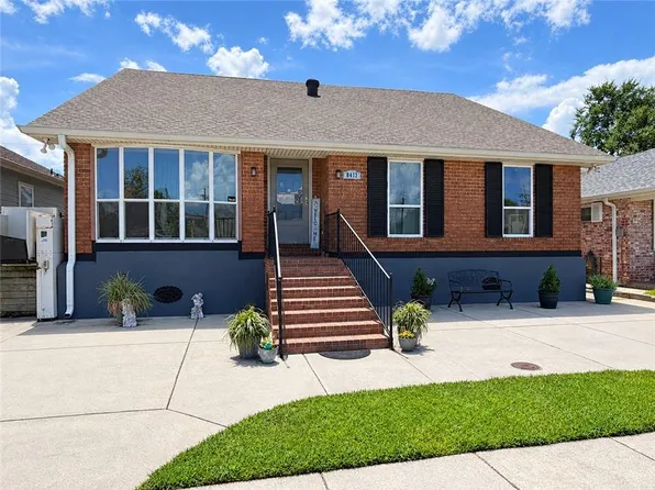8412 Colonel Dr, Chalmette, LA 70043