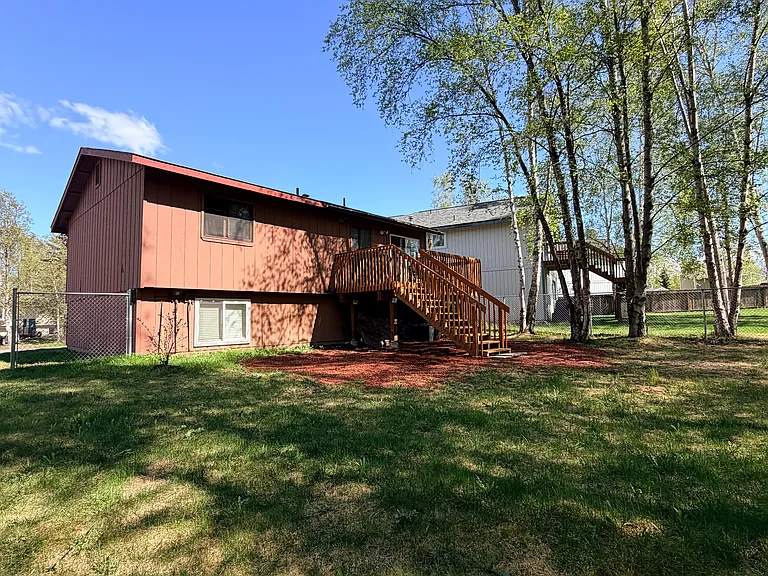 6750 Reedyke Cir — Photo 5