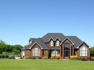 7047 Buck Head Rd, Baxley, GA 31513