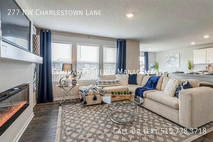 277 NW Charlestown Ln