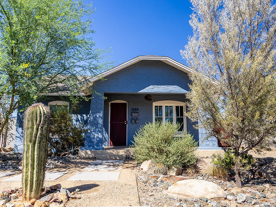 1st image of 1244 E PALM Lane